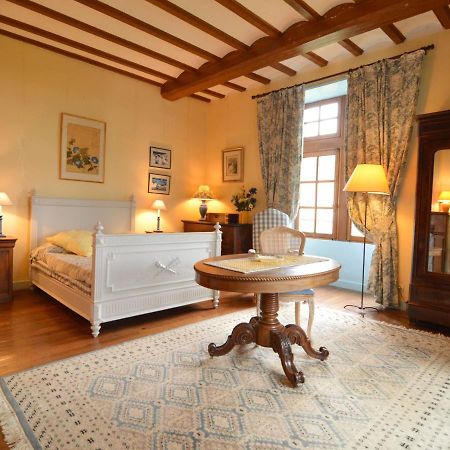 Magnificent Holiday Home With Pool Saint-Paul-du-Bois 외부 사진
