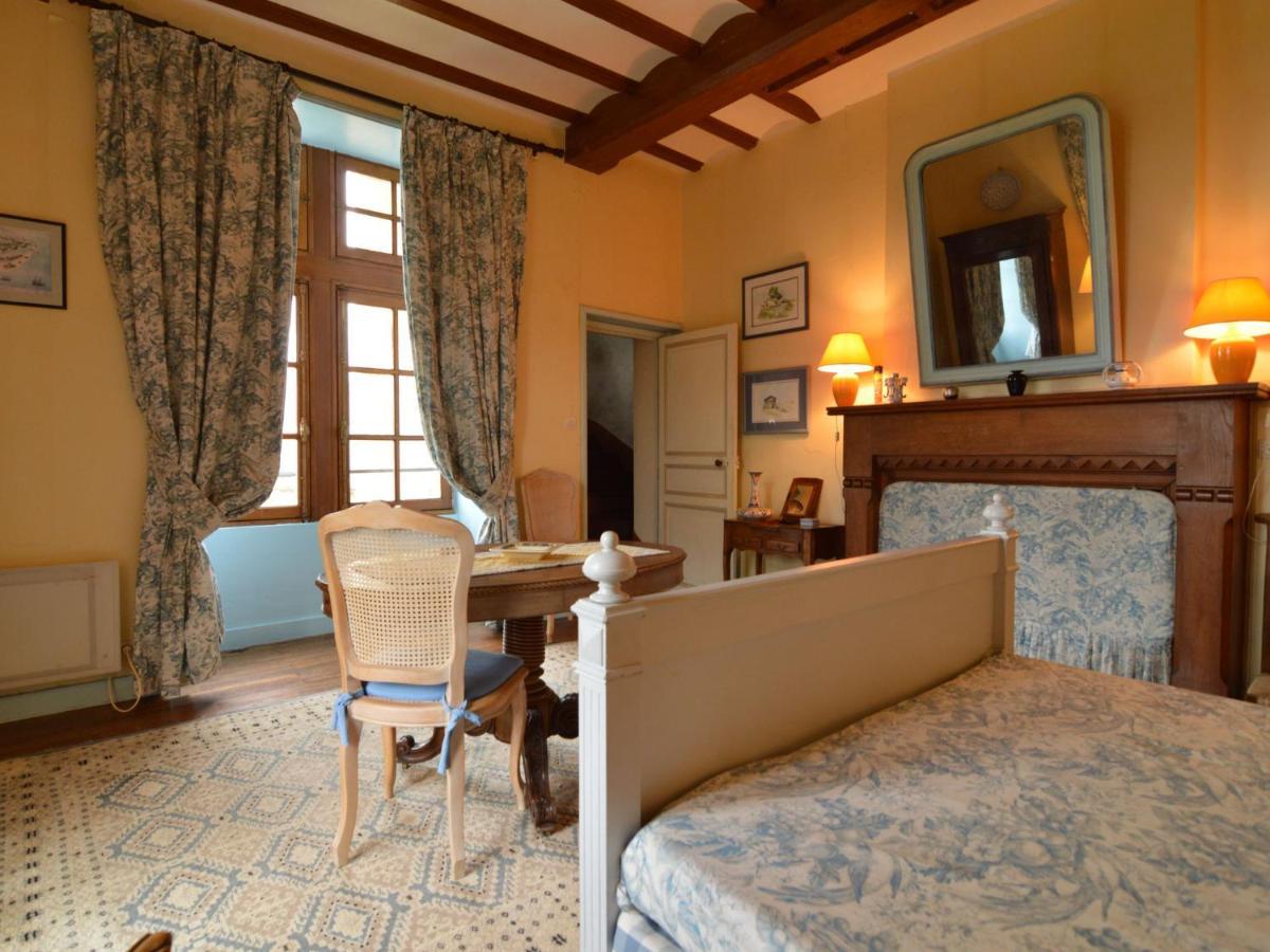 Magnificent Holiday Home With Pool Saint-Paul-du-Bois 외부 사진